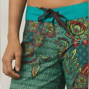 Prana Teal and Brown Floral Swim / Surf Shorts / L